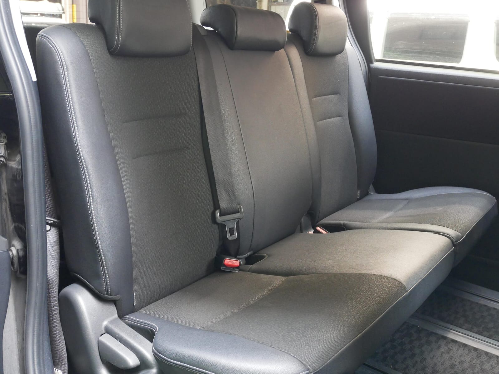 2013 Toyota Voxy ZS Kirameki II